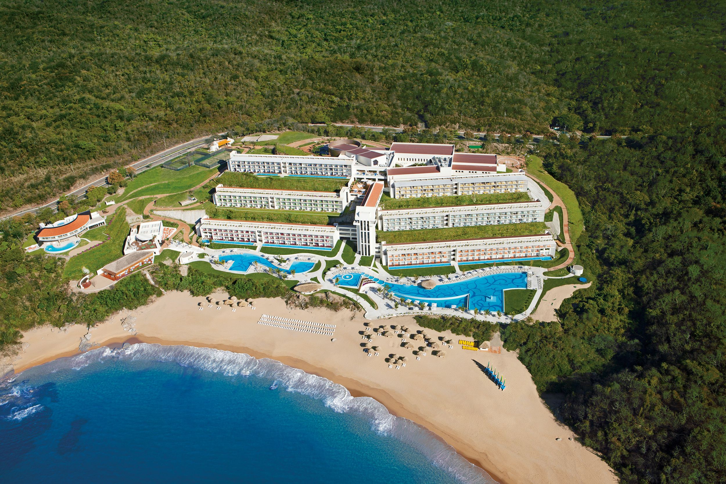 Are secrets resorts adults only