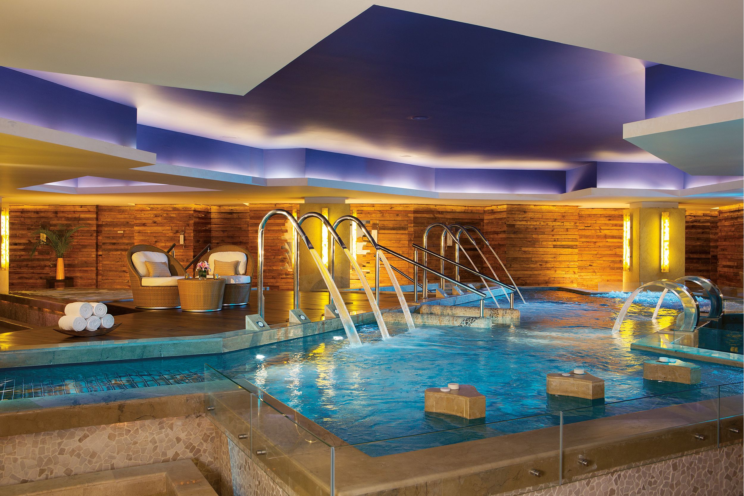 Unwind And Revive: Livia'S Secrets Spa Treatments - 80filsx